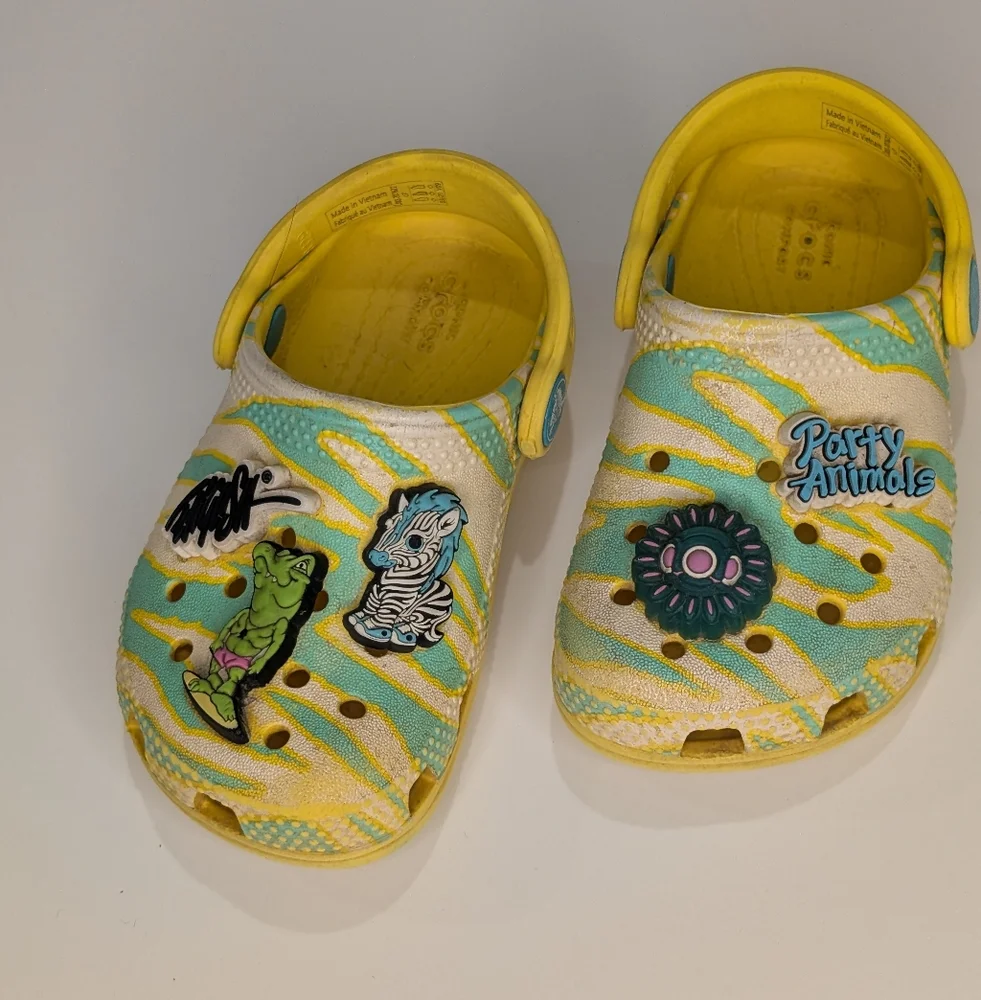 🐊 Crocs x Party Animals Special Edition Clogs — Toddler Size 7